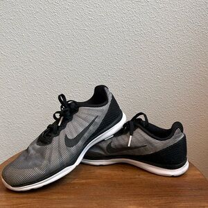 Nike Black and Gray Athletic Shoes
